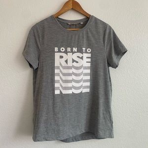 Athleta born to rise graphic tee size M